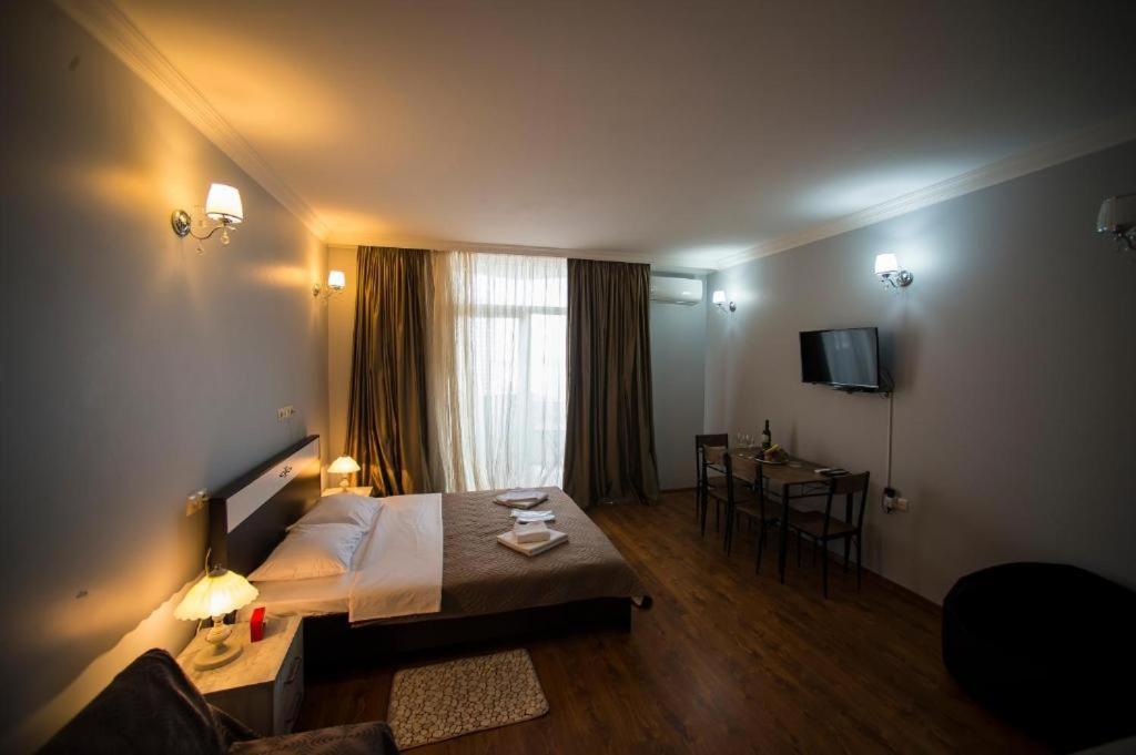 Luxury Apartments Batumi Exterior foto